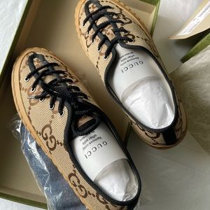 Gucci sneakers brand new